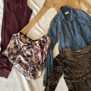 Huge Fall Colors Woman’s Small lot